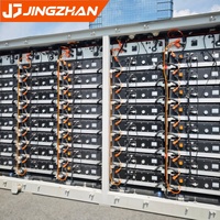 Conteneur de stockage de batterie refroidi par liquide pour site minier et solution de projet de station d'alimentation hybride hors réseau à distance