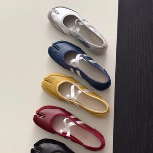 X-Strap <b>Split</b> Toe Ballet Flats PU Upper Slip-On Breathable Women's Flat Shoes All Seasons Solid Color Design - Product Image 2