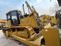 Bulldozer Caterpillar D7G d'occasion du Japon, efficace, avec ripper et treuil, chenilles, moteur 180 CV, capacité de nivellement 4,2 m, vente en ligne