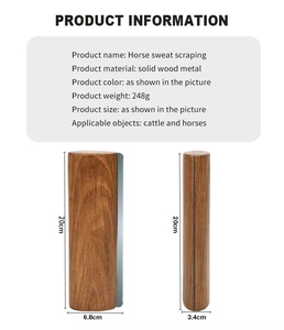 Brosse de toilettage pour chevaux en bois de 20 cm avec logo personnalisé, grattoir à sueur, peigne à curry, outil de démêlage, outils de soin pour chats et chiens - Product Image 4
