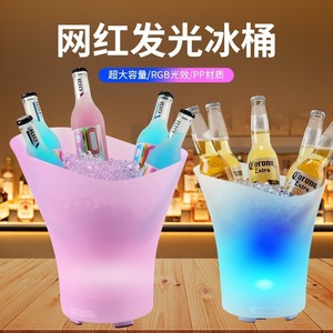 Cubo de Hielo LED con Iluminación de 7 Colores, Disponible en 5L y <span class=keywords><strong>7L</strong></span>, Plástico Moldeado por Inyección para Enfriar Cerveza en Fiestas y Bares - Product Image 2