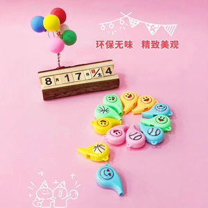 Silbatos de plástico para niños, 6 uds., diseño de dibujos animados, accesorios para fiestas, juguetes, instrumentos musicales - Product Image 4