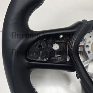 Volante Deportivo Popular de Fibra de Carbono Mate con Cuero Liso y LED para Infiniti Q50 - Product Image 3