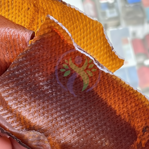 Caucho Natural Baiyue de alta calidad RSS4 Hojas ahumadas acanaladas Aplicaciones automotrices médicas de grado premium Precio competitivo - Product Image 1