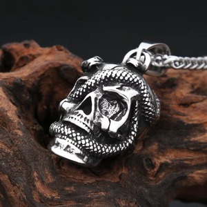 Yunnique Collier Tête de Mort avec Pendentif Serpent en Argent Tibétain, Chaîne de Pull Unisexe, Accessoire Cadeau - Product Image 4