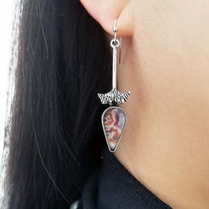 Orecchini Pendenti Boho a Forma di Foglia con Dettagli in Vetro, Accessori Moda Vintage per Donne - Product Image 4