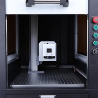 Machine de marquage, de gravure et de gravure au laser UV entièrement fermée pour le métal, le verre, le cristal, le plastique et le caoutchouc
