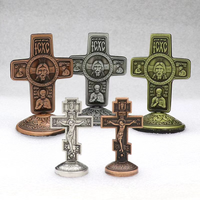 Croix de table orthodoxe vintage en alliage de zinc, icône sainte en relief, crucifix sur pied, figurine religieuse pour voiture, vente en gros