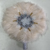 MOQ50pcs par couleur plume éventail conception africaine Champagne dames mariage pour la mariée deux côtés plume plume couleur