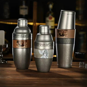 Hot Selling Roestvrij Staal Boston <span class=keywords><strong>Shaker</strong></span> Chaplin Patroon Ontwerp <span class=keywords><strong>Bar</strong></span> Tools Set Voor Barman Gebruik - Product Image 3