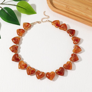 Collar con Colgante de Corazón Grande de Resina Estilo Boho para Mujer, Moda Exagerada, Regalo de San Valentín, Gargantilla Vintage para Suéter, Joyería <span class=keywords><strong>2026</strong></span> - Product Image 4