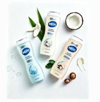 Autocollants personnalisés en PP haute adhérence et imperméables pour les étiquettes de bouteilles de détergent à lessive, de savon pour les mains et de liquide vaisselle