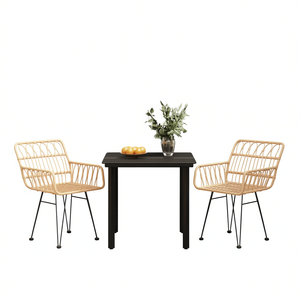 Set da Pranzo da Giardino in Rattan Nero per 2 Persone, Struttura in Metallo, Arredamento Esterno Contemporaneo Resistente alle Intemperie - Product Image 1