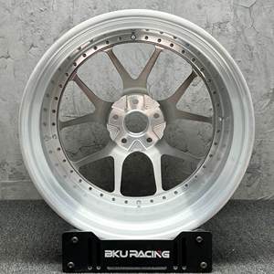 Jantes Bku 2 pièces forgées sur mesure 5x114.3 pour <span class=keywords><strong>Ford</strong></span> <span class=keywords><strong>Mustang</strong></span> <span class=keywords><strong>GT</strong></span> S550 Dark Horse Shelby GT500 19 20 21 pouces, jantes de course en alliage poli - Product Image 4