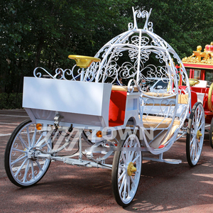 Certifié CE 4 roues Royal Princess Wedding Pumpkin Calèche électrique Cendrillon Chariot à chevaux en vente - Product Image 5