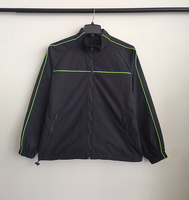 Heren softshell waterdichte eco-vriendelijke windbreaker jas met contrasterende opstaande kraag, winddichte zijritszakken en ademend materiaal