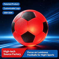 Ballon de football LED lumineux écologique taille 5, fabriqué en usine, qui brille dans le noir, avec logo personnalisé, OEM ODM, pour entraînement sportif nocturne