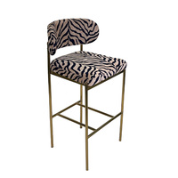 Nouveau tabouret de bar de luxe de style nordique personnalisé, hauteur de siège élevée, design attrayant, mobilier de restaurant, chaise de bar