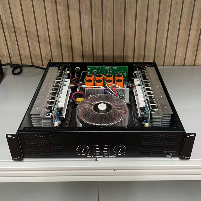 The Professional-grade CA12 Dual-channel 1000W Power Amplifier Delivers Perfect Sound Quality, Suitable for KTV Rooms.