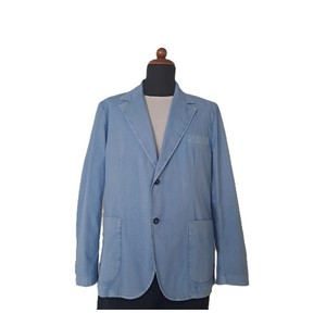 Blazer pour homme fabriqué en Italie, revers cranté, poches plaquées, fermeture à deux boutons, veste cintrée pour affaires et occasions décontractées - Product Image 1