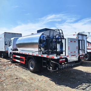 Nouveau camion distributeur d'asphalte de 5 tonnes / camion pulvérisateur de <span class=keywords><strong>bitume</strong></span> pour le pavage et l'entretien des routes - Product Image 3