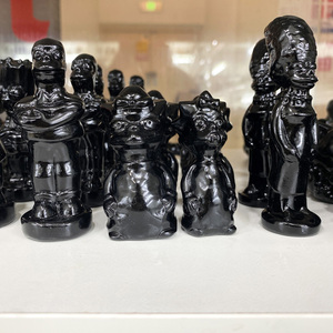 Venta caliente obsidiana <span class=keywords><strong>Los</strong></span> Simpsons <span class=keywords><strong>película</strong></span> tallada a mano obsidiana Marvel personajes tallados para regalos - Product Image 2