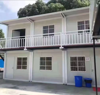Bâtiment modulaire à deux niveaux en conteneurs préfabriqués, bureau de chantier et logement pour le personnel avec aménagement multi-pièces