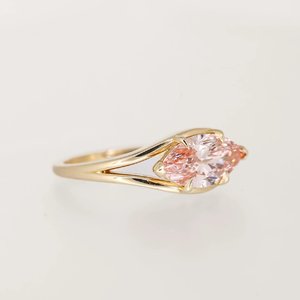 Anillo de Lujo para Mujer con Moissanita, Plata de Ley 925, Diseño Hip Hop con Engaste de Canal, Joyería de Moda Brillante, Elegante Regalo para Fiesta - Product Image 3