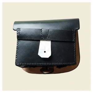 กระเป๋าใส่กระสุนหนังแท้แบบ OEM สำหรับลูกค้า ดีไซน์สวยงาม กล่องใส่กระสุนแบบอังกฤษ ใส่กระสุนได้ 60 นัด พร้อมสายคาดเอว - Product Image 1