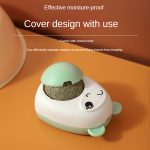 Balle à mâcher pour chat en herbe à chat, motif dessin animé, pour le nettoyage des dents - Product Image 3