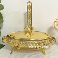 Plat de service ovale doré de luxe avec réchaud en verre, chauffe-plat pour buffet, idéal pour hôtels, mariages, traiteurs - Vente en gros