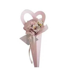 Chinese supplier recyclable bundle flower arrangement paper boxes love portable gold stamping pink white packaging box
