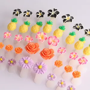 Japanese 8pcs/set Individual Reusable Toe Manicure Spacer Pearl Daisy Flower Soft Silicone Toe Separator for Pedicure