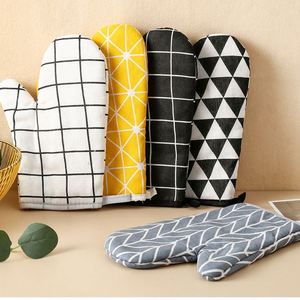 Kitchen Cotton Oven Mitts Heat Resistant Anti-Scald Dishwasher Safe Geometric Grid Pattern for Baking Cooking <b>Microwave</b> LVYA - Product Image 1