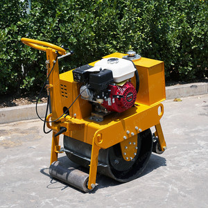 Mini-compacteur vibrant à tambour unique de 200 kg avec moteur à essence pour le remblaiement de fossés - Product Image 4