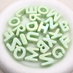 Cuentas Acrílicas con Letras del Alfabeto con Recubrimiento UV, 26 Letras, Cuentas Sueltas con Orificio Grande para Joyería Personalizada DIY - Product Image 3