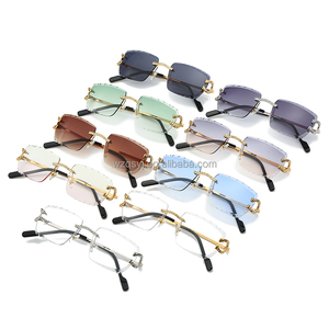 <span class=keywords><strong>Occhiali</strong></span> <span class=keywords><strong>da</strong></span> <span class=keywords><strong>Sole</strong></span> Designer Senza Montatura Blu Verde Colorati <span class=keywords><strong>da</strong></span> Donna con Montatura Taglio Diamante Protezione UV400 <span class=keywords><strong>Occhiali</strong></span> <span class=keywords><strong>da</strong></span> <span class=keywords><strong>Sole</strong></span> con Diamanti - Product Image 2