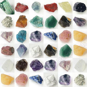 Piedras preciosas naturales cortadas al por mayor <span class=keywords><strong>1</strong></span> kg 3 ~ 5 2 ~ 3 CM cristales de roca minerales Feng Shui Zhejiang vendidos a granel - Product Image 4