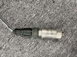 Sensor de Aceleración por Vibración Piezoeléctrico DK300 para Maquinaria de Rodamientos - Product Image 2