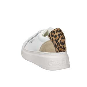 Gaelle Paris Donna Sneakers Blanches à Talon Plat de 5 cm - Product Image 6