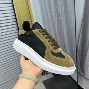 รองเท้ากีฬา Alexander หนังแท้ ทรงหุ้มข้อ แฟชั่นลำลอง ระบายอากาศได้ดี น้ำหนักเบา ดีไซน์หางแมงป่อง รุ่นเพิ่มความสูง Queen - Product Image 1