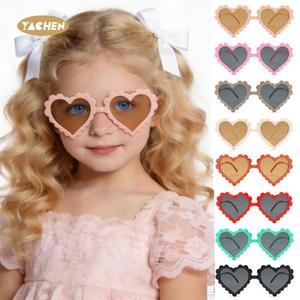 Gafas de Sol Infantiles con Forma de Corazón para Fiestas de Cumpleaños, Gafas de Fiesta al por Mayor para Niñas, Suministros para Fiestas de Cumpleaños - Product Image 1
