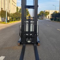 Younglift CQD20B-55 24V Truk Reach Truck Duduk 2000kg Jarak Jangkau Besar Kemudi Elektronik Tarikan Samping Baterai