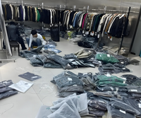Fournisseur en gros de liquidation, lots de vêtements neufs de marque, lots mixtes, lots en vrac, vêtements usagés