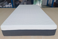 Mittlere weiche Queen Size 12-Zoll-Gel-Memory-Foam-Matratze zur Linderung des Schlaf drucks