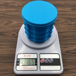 Moule à glaçons portable en silicone demi-rond, peu encombrant, avec couvercle, pour glaçons cylindriques, bleu et rouge - Product Image 5