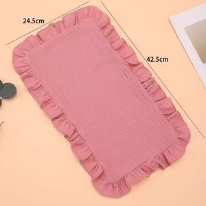 Personalizado 24,5x42,5 cm 4 capas de algodón muselina crepé gasa suave bebé eructo paño con volantes recién nacido toallas Baberos hombreras - Product Image 3