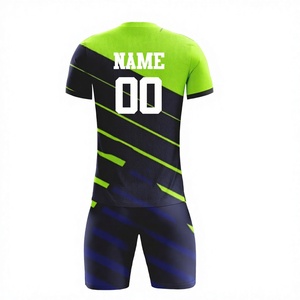 Vente en gros de maillots de football de haute qualité à conception de bande de sublimation personnalisée Chemises de rue surdimensionnées Boxy Fit Uniforme de football recadrée - Product Image 2