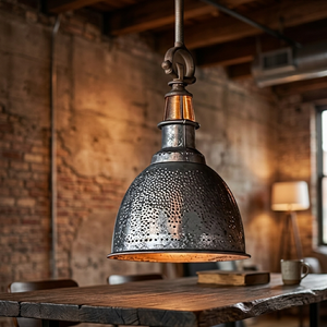Lámpara Colgante Industrial LED E27 de Metal Martillado, Estilo Campana, Tono Latón, para Isla de Cocina, Hotel, Decoración - Product Image 4