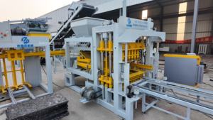 Machine à blocs de béton creux entièrement automatique QT4-15, machine à briques, fabrication de briques, emplois en ligne, travail à domicile - Product Image 6